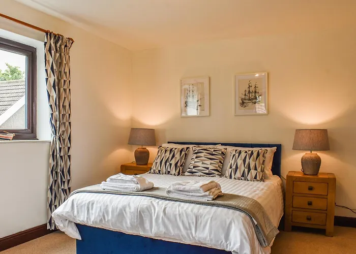 بيت للعطل Evergreen House *